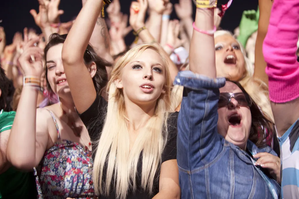 Festivalgoers and atmosphere at Global Gathering 2010
